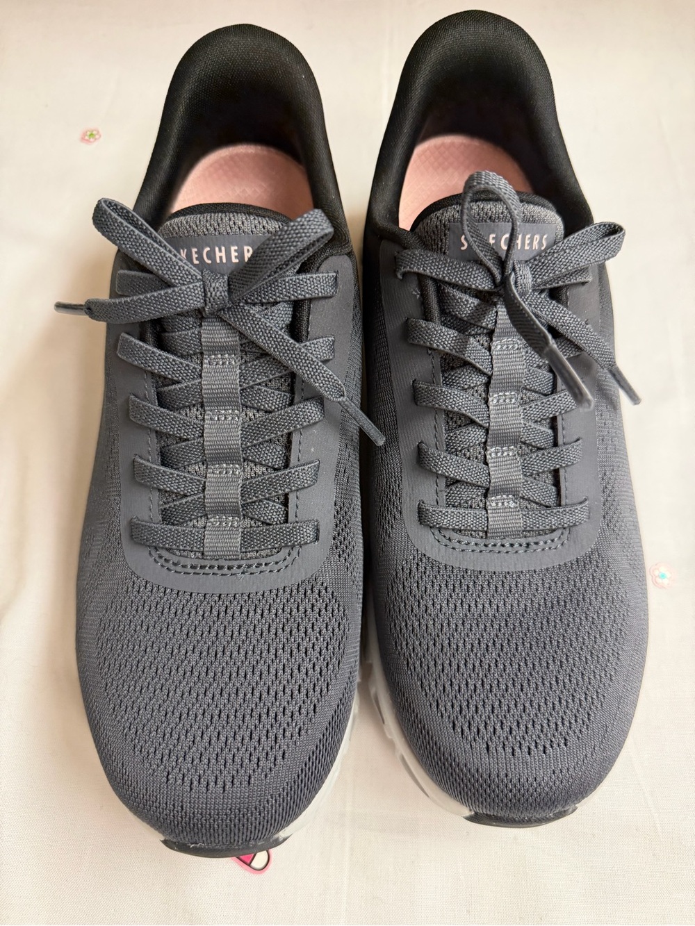 Skechers Men's Charcoal Gray Knit Athletic Sneakers with Pink Insole